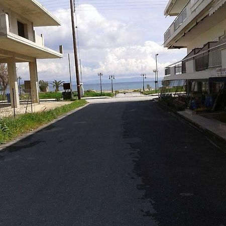 Apartament Keti Nea Poteidaia Esterno foto